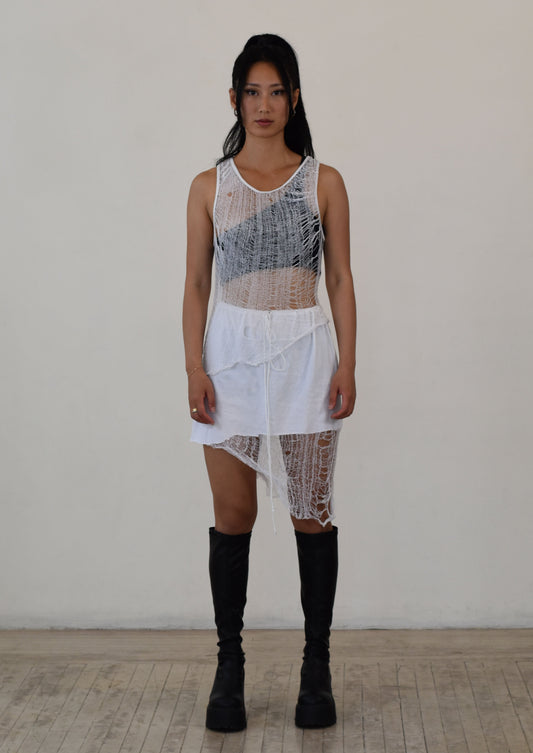 C03 Shredded skirt
